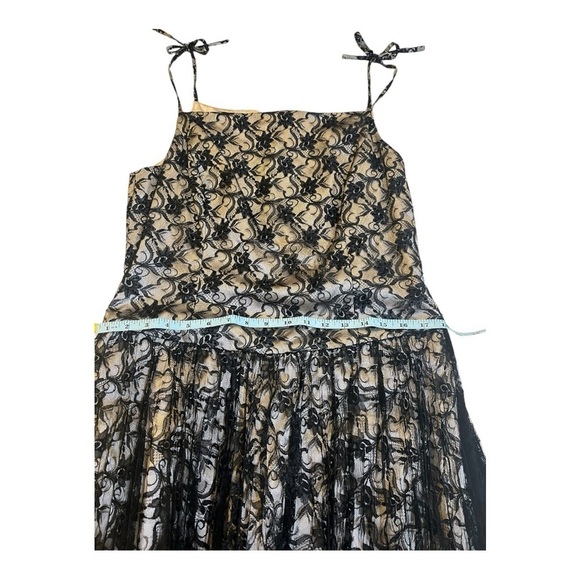Vintage Drop Waist Pleated Lace Black & Cream Dress - Picture 8 of 16